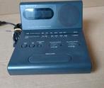 Vintage wekkerradio Sony ICF-C770 met opklapbaar display, Ophalen of Verzenden, Gebruikt, Digitaal