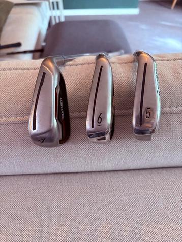 Taylor Made Golfijzers 5, 6, 7 - Zo goed als nieuw! beschikbaar voor biedingen