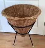 Vintage Rieten Winkel Presentatie Mand Curiosa Brocante, Antiek en Kunst, Curiosa en Brocante, Ophalen