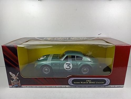 road signature 1/18  aston martin db4 gt zagato, Hobby en Vrije tijd, Modelauto's | 1:18, Zo goed als nieuw, Ophalen of Verzenden