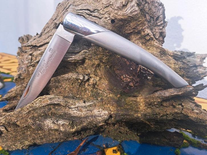 Frans zakmes Le Thiers par Goyon Chazeau ongebruikt, Verzamelen, Overige Verzamelen, Nieuw, Ophalen of Verzenden