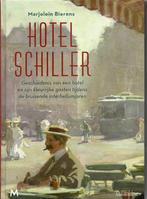 Amsterdam Rembrandtplein Hotel Schiller Heemkunde, 20e eeuw of later, Verzenden, Zo goed als nieuw, Marjolein Bierens