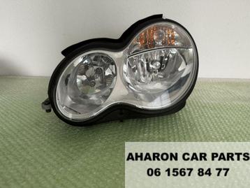 W203 facelift Koplamp Links A2038203161 Mercedes C klasse beschikbaar voor biedingen
