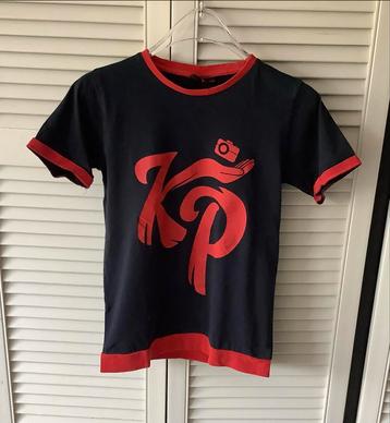 Zwart T-shirt met KP-logo - Maat 158 beschikbaar voor biedingen