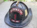 Amerikaanse leren brandweerhelm zwaar gebruikt geleefd item, Ophalen of Verzenden, Landmacht, Nederland, Helm of Baret