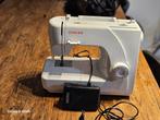 SINGER Naaimachine met Pedaal - Model 1507, Hobby en Vrije tijd, Naaimachines en Toebehoren, Verzenden