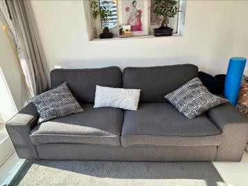 Sofá 3 seater as new.