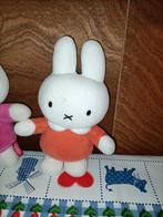 2 x Nijntje knuffel met rammelaar roze en oranje 21 en 23 cm, Kinderen en Baby's, Speelgoed | Knuffels en Pluche, Ophalen of Verzenden