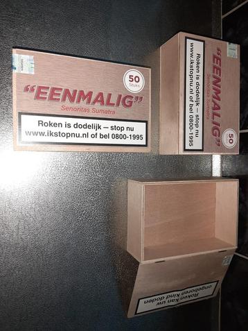 Lege houten Sigarenkistjes (Sumatra -TRIPLEX- form. 50st.). beschikbaar voor biedingen