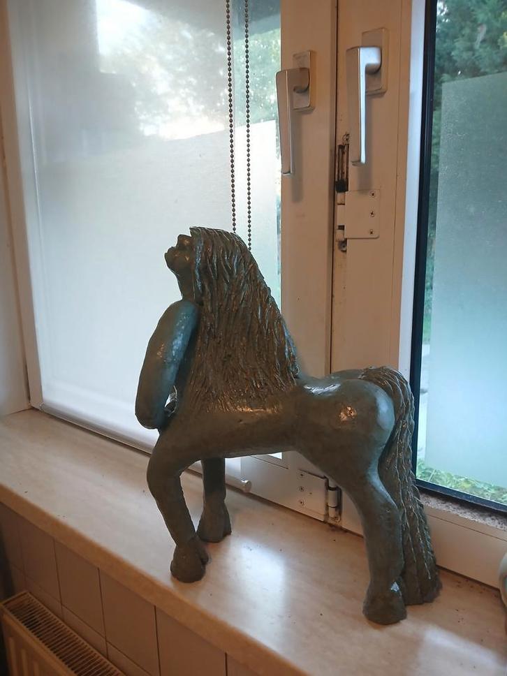 Unieke keramische sculptuur. Half mens/half paard. Centaur!, Antiek en Kunst, Kunst | Beelden en Houtsnijwerken, Ophalen of Verzenden