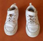 nike witte schoenen mt 26, Gebruikt, Jongen of Meisje, Schoenen, Ophalen of Verzenden