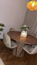 Woood Eettafel rond 120 + 4 x Sklum stoelen, Huis en Inrichting, Tafels | Eettafels, Ophalen of Verzenden, Zo goed als nieuw, Rond