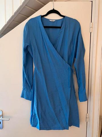 Blauw wikkeljurkje - envii beschikbaar voor biedingen
