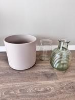 Bloempot intratuin taupe en glazen vazen, Huis en Inrichting, Woonaccessoires | Vazen, Ophalen, Gebruikt, Overige kleuren, Glas