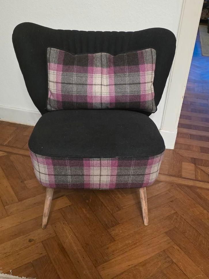 Vintage Cocktailstoel Gestoffeerd, Huis en Inrichting, Fauteuils, Gebruikt, Hout, Stof, Minder dan 50 cm, Minder dan 75 cm, Ophalen of Verzenden