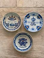 party delfts blauwe borden koninklijk huis, Verzamelen, Koninklijk Huis en Royalty, Ophalen, Zo goed als nieuw, Nederland, Servies