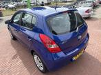 Hyundai i20 1.2i i-Motion airco Mp3 1ste eig  zeer netjes, Euro 5, 450 kg, Gebruikt, 4 cilinders