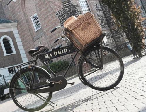 Voorlader fietsmand oud vintage ijzer metalen smeedijzer, Fietsen en Brommers, Fietsaccessoires | Fietsmanden, Zo goed als nieuw