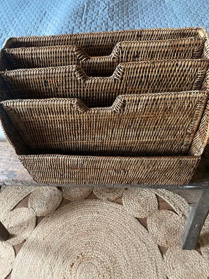 Flamant Birma Rieten Lektuur Mand, Huis en Inrichting, Woonaccessoires | Krantenbakken en Lectuurbakken, Gebruikt, Ophalen