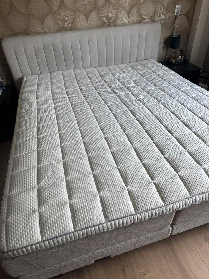 Tencel topdekmatras 180 x 210 topper, Huis en Inrichting, Slaapkamer | Matrassen en Bedbodems, Zo goed als nieuw, 180 cm, 210 cm