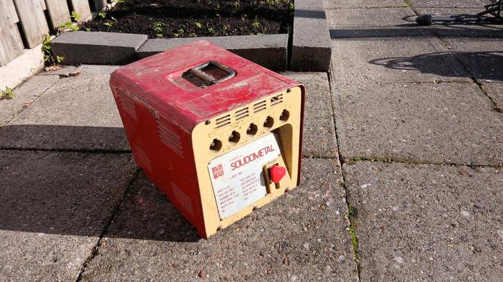 Soudometal ST 141 Lasapparaat te koop, Doe-het-zelf en Verbouw, Gereedschap | Lasapparaten, Gebruikt, Elektroden, Ophalen