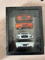 Nissan R34 Bumper Display Frame 1:18 Motorhelix  oranje wit, Ophalen of Verzenden, Nieuw, Auto, Overige merken