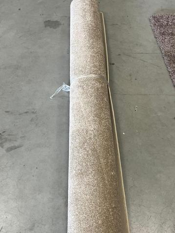Nieuw vloerkleed goedkoop beschikbaar voor biedingen