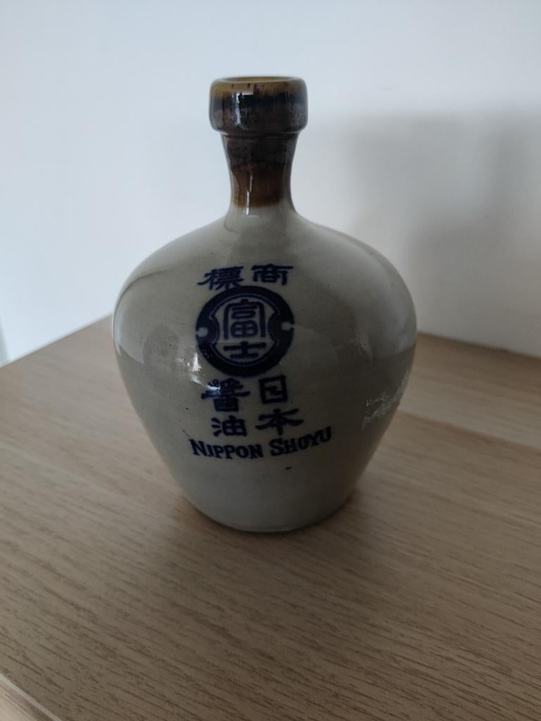 Oud soja flesje nippon shoyu, Verzenden