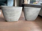 Twee mooie potten van Woonwinkel ‘t Klooster, Huis en Inrichting, Woonaccessoires | Vazen, Ophalen, Zo goed als nieuw, Overige kleuren
