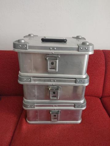 3x Zarges aluminium box 13L 40x30x18 2.6kg (k470 type 40835) beschikbaar voor biedingen