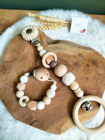 Wagenhanger & Speenkoord Daisy - Handgemaakt! beschikbaar voor biedingen