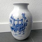 Sphinx Maastricht vintage vaas wijnbouw druivenpers blauw, Gebruikt, Blauw, Aardewerk of Porselein, Ophalen of Verzenden