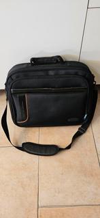 Laptoptas 19 inch met veel vakken, Computers en Software, Laptoptassen, Ophalen of Verzenden, 17 inch of meer, Zo goed als nieuw