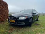 Volvo V70 2.4 D5 136KW AUT MY2008 Zwart, Zwart, 179 €/maand, 2000 kg, Stationwagon