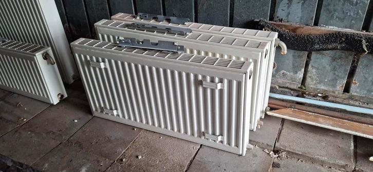 Verwarmingselement / radiator/radiatoren TEKOOP, Doe-het-zelf en Verbouw, Verwarming en Radiatoren, Zo goed als nieuw, Radiator
