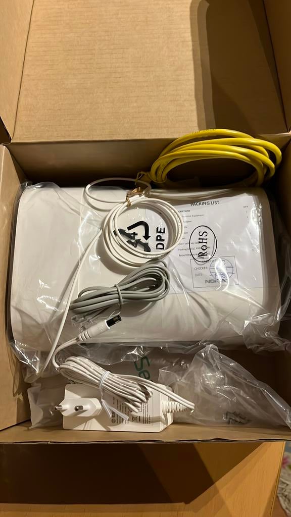 Nieuwe Nokia glasvezelmodem xs 2426g-b, Computers en Software, Routers en Modems, Ophalen of Verzenden, Nieuw