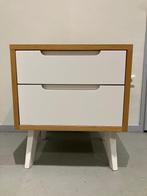 2 prachtige moderne eiken nachtkastjes van MADE, Ophalen, 55 tot 70 cm, Zo goed als nieuw, 45 tot 65 cm