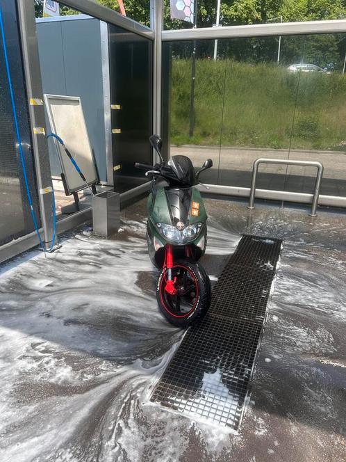 Gilera runner C46, Fietsen en Brommers, Scooters | Piaggio, Zo goed als nieuw, Overige modellen, Ophalen of Verzenden