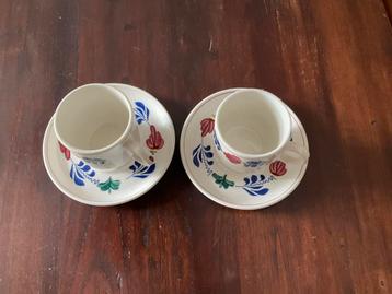 2 Boerenbont Kopjes met Schotels - Serviesgoed Set beschikbaar voor biedingen