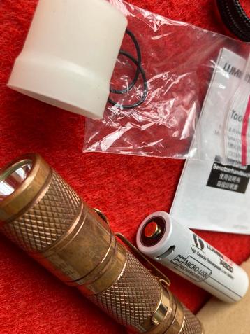 Lumintop TOOL AA copper Nichea zaklamp + accu beschikbaar voor biedingen