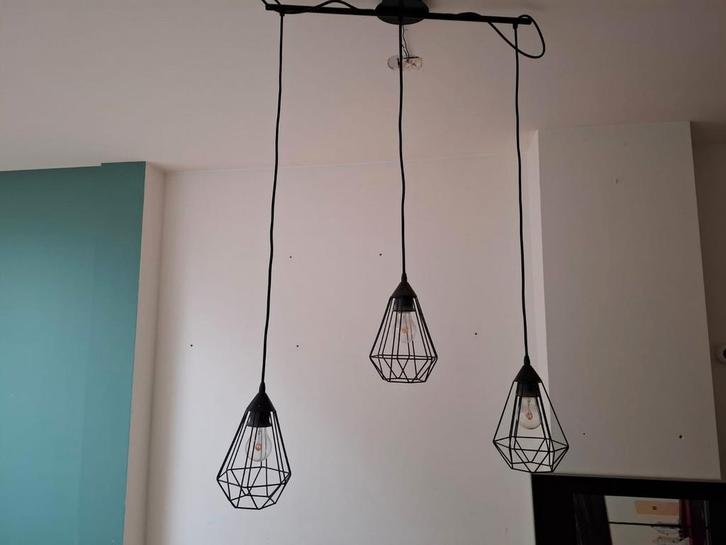 Moderne hanglamp met 3 lampjes, Huis en Inrichting, Lampen | Hanglampen, Zo goed als nieuw, Minder dan 50 cm, Metaal, Ophalen of Verzenden