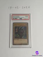Yu-Gi-Oh! Dark Magician YGLD-Battle City Reprint PSA 8, Ophalen of Verzenden, Zo goed als nieuw, Losse kaart