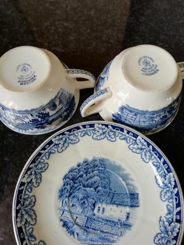 2 Soepkommen Boerehoeve blauw beschikbaar voor biedingen