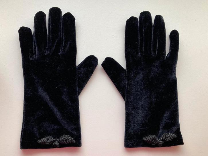 Zwart velours handschoentjes - C&A, Kleding | Heren, Mutsen, Sjaals en Handschoenen, Nieuw, Handschoenen, Maat 48/50 (M), Ophalen of Verzenden