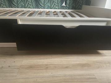 Ikea bed met lades - afbeelding 3