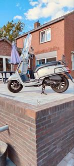 Kymco, Fietsen en Brommers, Snorfietsen en Snorscooters, Ophalen of Verzenden, Zo goed als nieuw, Benzine, Overige merken