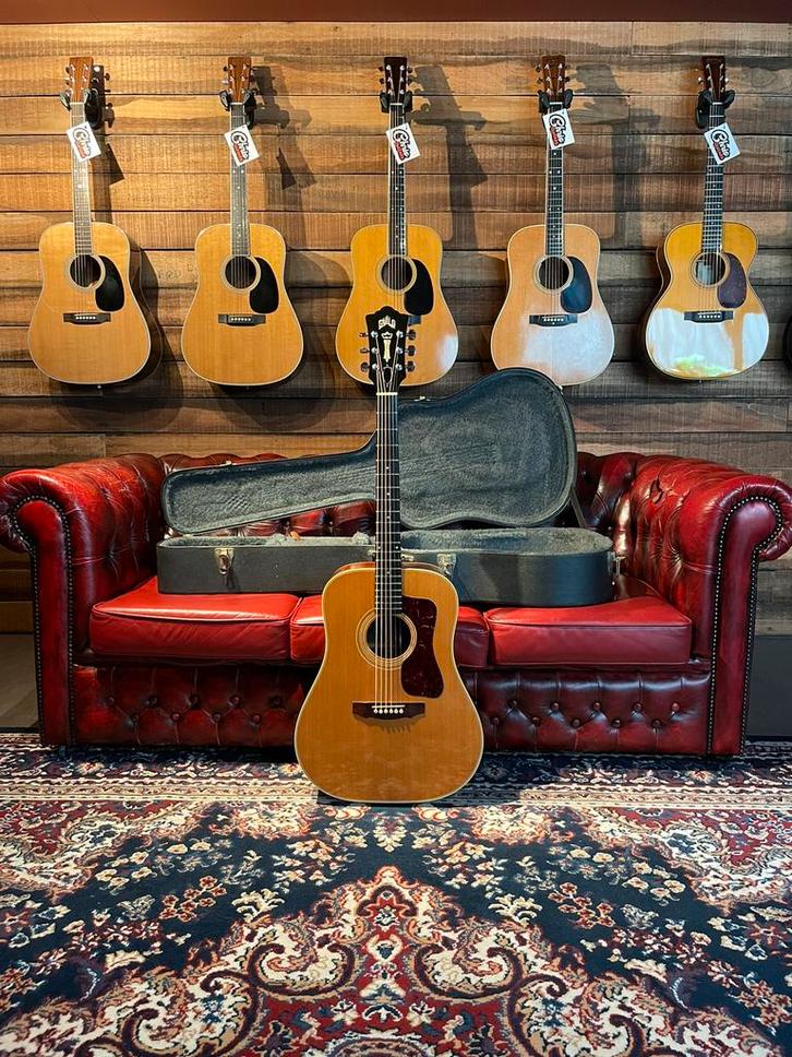 Guild D35 1973, Muziek en Instrumenten, Snaarinstrumenten | Gitaren | Akoestisch, Zo goed als nieuw, Western- of Steelstringgitaar