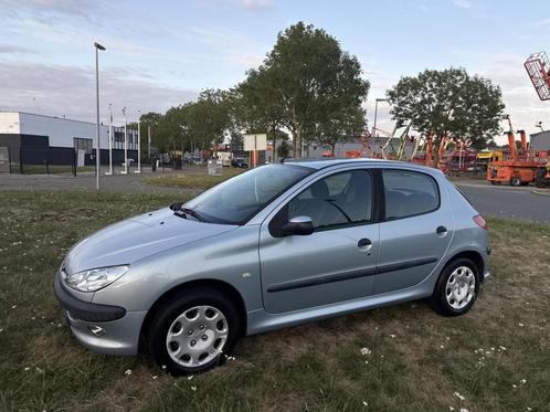 Peugeot 206 1.4 Air-line - 5DEURS/AIRCO/ELEK.RAMEN/NAP, Auto's, Peugeot, Bedrijf, Te koop, ABS, Airbags, Airconditioning, Alarm