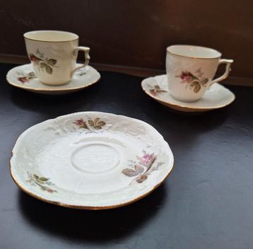 Rosenthal classic rose 2 Kop en Schotels met Rozenmotief beschikbaar voor biedingen