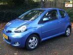 Toyota Aygo 1.0-12V Dynamic Blue airco 1e eigen. 153 dkm NAP, Voorwielaandrijving, Gebruikt, 68 pk, Origineel Nederlands